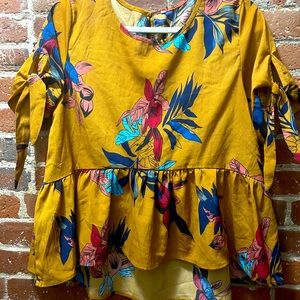 5 for $20! Floral flutter ruffle butterfly sleeves tropical crop work shirt